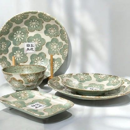 Seumei Dinnerware - Futu With . . .