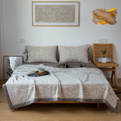 Luxury Jacquard 4-Piece Bedding Set - Futu With . . .