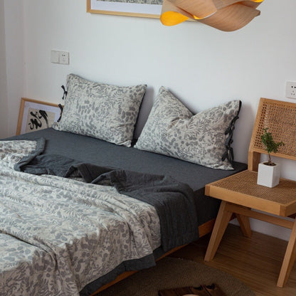 Luxury Jacquard 4-Piece Bedding Set - Futu With . . .